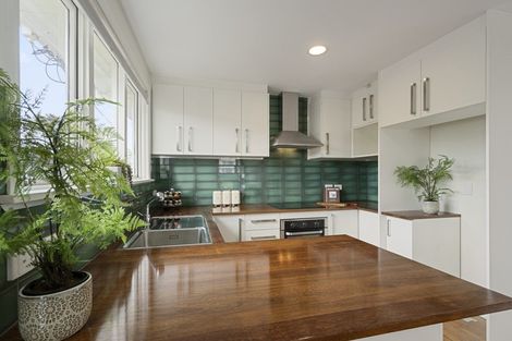 Photo of property in 3f4- Fortune Lane, Trentham, Upper Hutt, 5018