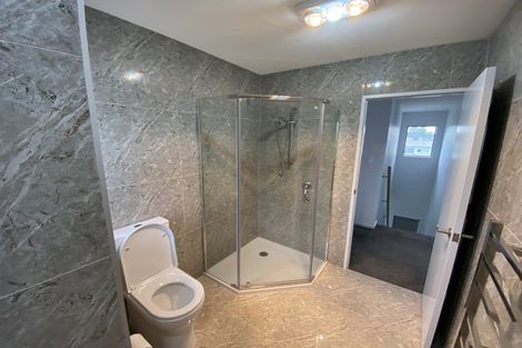 Photo of property in 1 Nagra Lane, Papakura, 2110