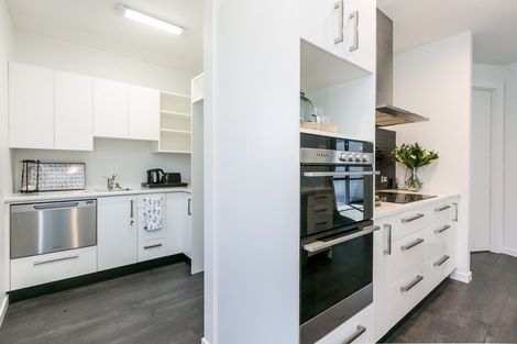 Photo of property in 7/7 Fitzroy Avenue, Hastings, 4122