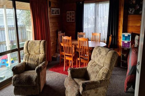 Photo of property in 39 Trent Street, Rongotea, 4476