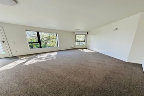 Photo of property in 6 Gill Road, Lowry Bay, Lower Hutt, 5013
