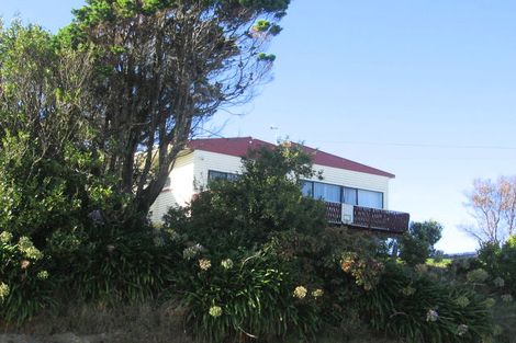 Photo of property in 28 Bassett Road, Johnsonville, Wellington, 6037