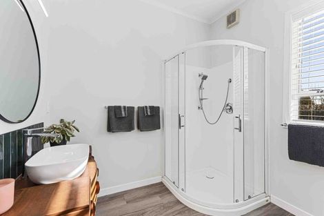 Photo of property in 19 Tuahu Place, Waitara, 4320