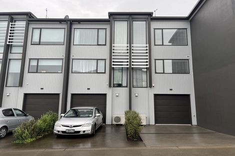 Photo of property in 26 Memorial Park Lane, Hobsonville, Auckland, 0618