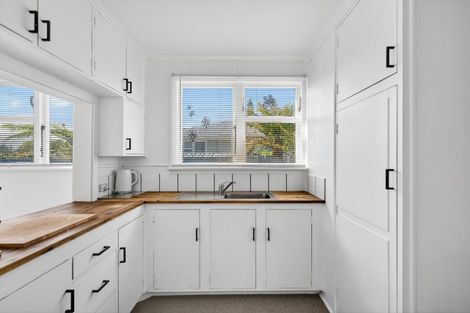 Photo of property in 32 Venables Avenue, Onekawa, Napier, 4110