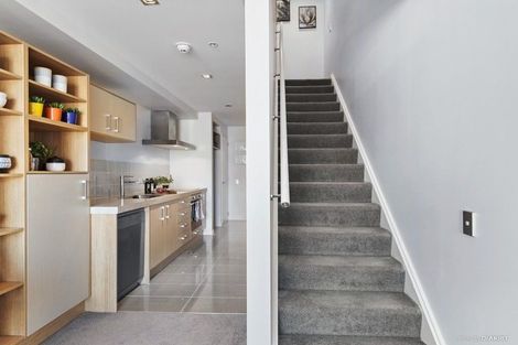 Photo of property in Monument Apartments, 3b/245 Wakefield Street, Te Aro, Wellington, 6011