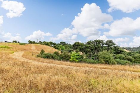 Photo of property in 58 Sheffield Road, Helensville, 0875