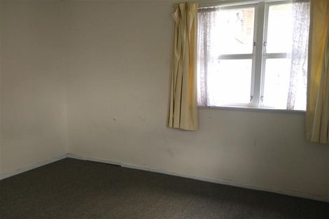 Photo of property in 195 Don Buck Road, Massey, Auckland, 0614