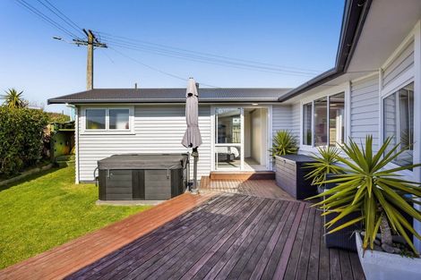 Photo of property in 1 Kepa Street, Ohawe, Hawera, 4671