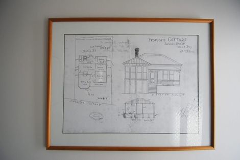 Photo of property in 12 Jackson Street, Island Bay, Wellington, 6023
