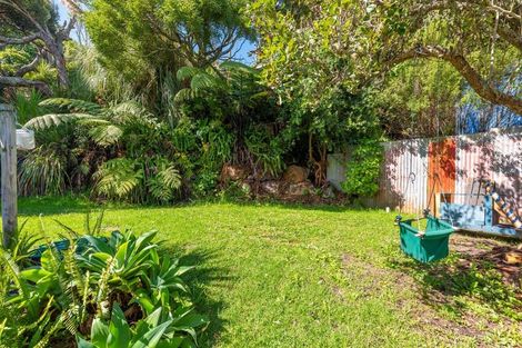 Photo of property in 22 Koutu Beach Road, Opononi, Kaikohe, 0473
