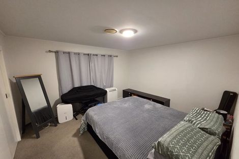 Photo of property in 2/15 Belle Vue Avenue, Northcote Point, Auckland, 0627