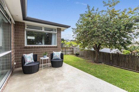 Photo of property in 6a Moera Place, Stanmore Bay, Whangaparaoa, 0932