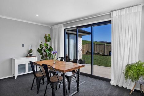 Photo of property in 32 Larlin Drive, Hawera, 4675