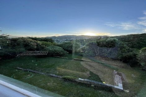 Photo of property in 20 Victory Avenue, Karori, Wellington, 6012