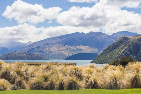Photo of property in 24 Briar Bank Drive, Wanaka, 9305