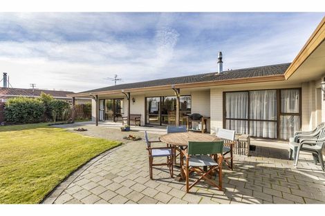 Photo of property in 1 Kinley Street, Rangiora, 7400