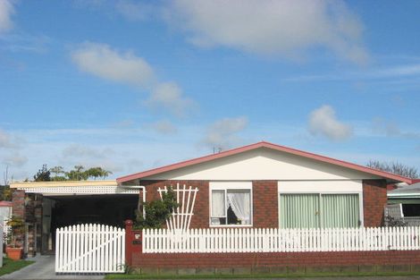 Photo of property in 19a Leslie Street, Waitara, 4320