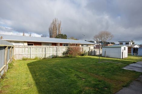 Photo of property in 6 Golf Road, Manor Park, Lower Hutt, 5019