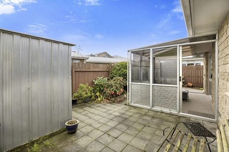 Photo of property in 17b Bradshaw Street, South Dunedin, Dunedin, 9012