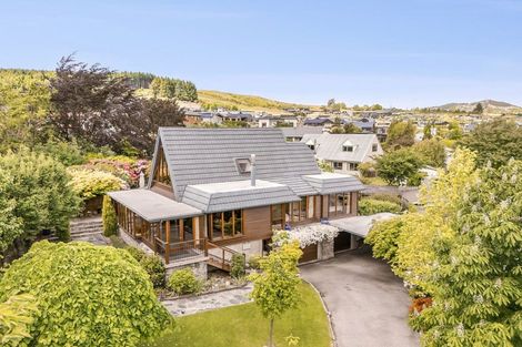 Photo of property in 18 Kowhai Drive, Wanaka, 9305