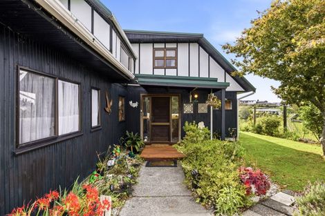 Photo of property in 21 Pei Te Hurinui Drive, Taumarunui, 3920