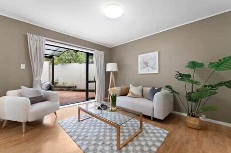 Photo of property in 55 Meadowvale Avenue, Forrest Hill, Auckland, 0620