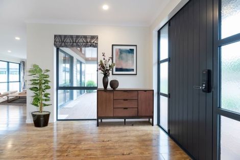 Photo of property in 116 Pohutukawa Parade, Riverhead, 0820