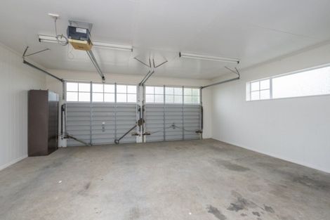 Photo of property in 17 Princes Street, Hawera, 4610