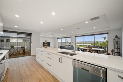 Photo of property in 12 Marangai Drive, Pegasus, 7612