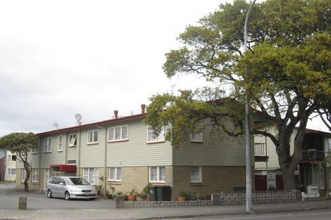 Photo of property in 7/168 Kings Crescent, Hutt Central, Lower Hutt, 5010