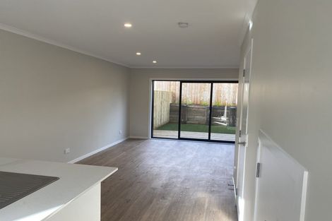 Photo of property in 37/125b Metcalfe Road, Auckland, 0612