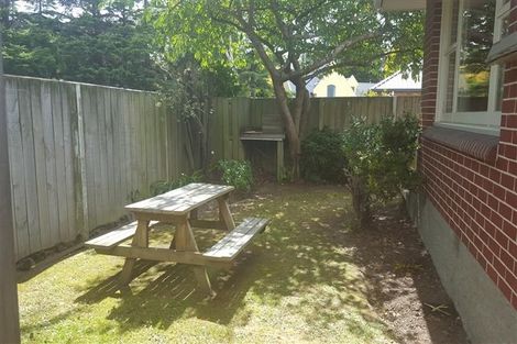 Photo of property in 98 Crofton Road, Harewood, Christchurch, 8051