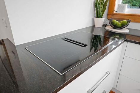 Photo of property in 21 Dinsdale Road, Dinsdale, Hamilton, 3204