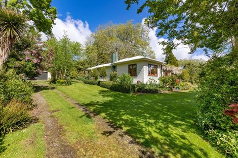 Photo of property in 1830 Otaraoa Road, Tarata, Inglewood, 4387
