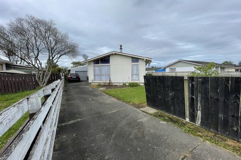 Photo of property in 107 Hyperion Drive, Randwick Park, Auckland, 2105
