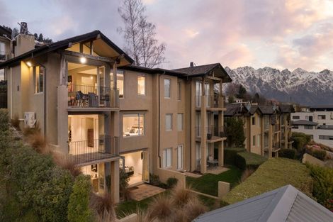 Photo of property in The Woods, 12u 5 Dublin Street, Queenstown, 9300