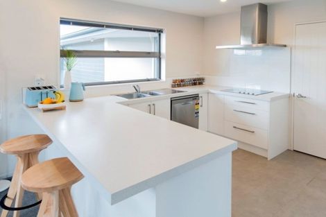 Photo of property in 11 Ashboult Street, Halswell, Christchurch, 8025