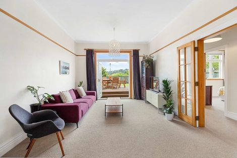 Photo of property in 3 Hawtrey Terrace, Johnsonville, Wellington, 6037