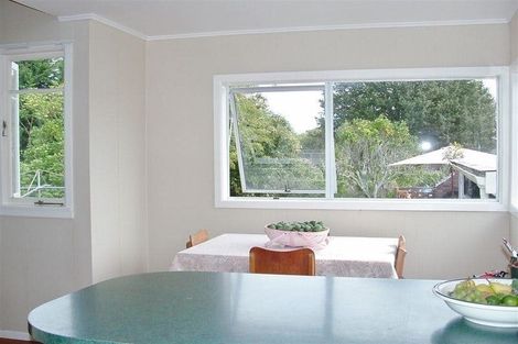 Photo of property in 10 Racecourse Road, Waiuku, 2123