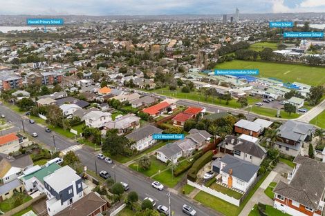 Photo of property in 1/14 Westwell Road, Belmont, Auckland, 0622