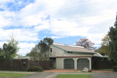 Photo of property in 69 Mere Road, Taupo, 3330