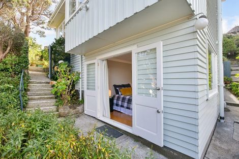 Photo of property in 2 Waipapa Road, Hataitai, Wellington, 6021