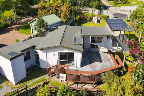 Photo of property in 43 Oxford Road, Lake Rotoma, Rotorua, 3074