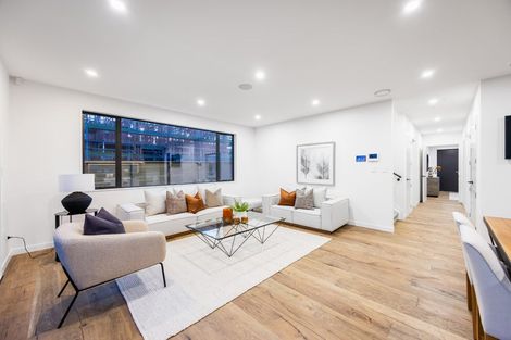 Photo of property in 7 Pakirikiri Street, Long Bay, 0630