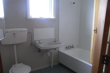 Photo of property in 87 Featherston Street, Takaro, Palmerston North, 4412