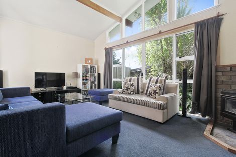 Photo of property in 22 Daffodil Street, Titirangi, Auckland, 0604