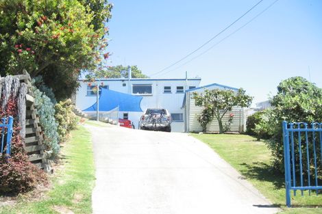 Photo of property in 11 Te Awhe Road, Maketu, 3189