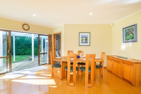 Photo of property in 106 Atawhai Road, Fitzherbert, Palmerston North, 4410