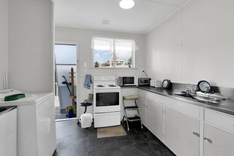 Photo of property in 27c Rimu Street, Inglewood, 4330